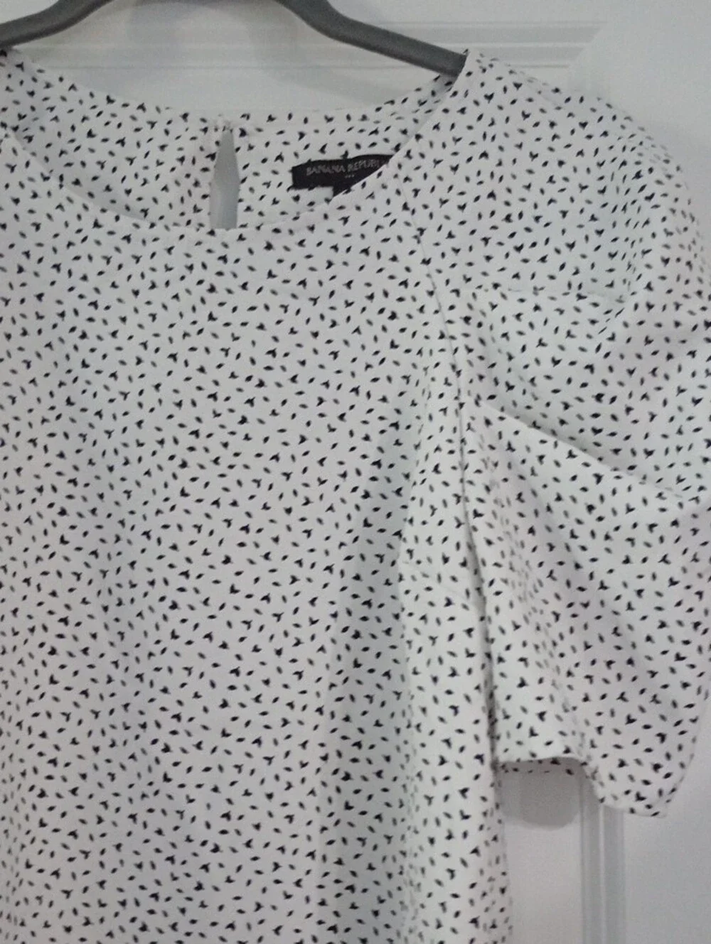 Banana Republic crisp white